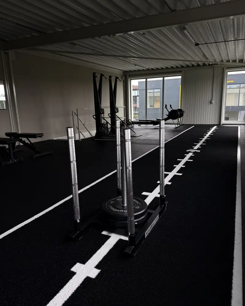 De trainingsvloer van HybridFlow Gym aan de Plantageweg in Leusden